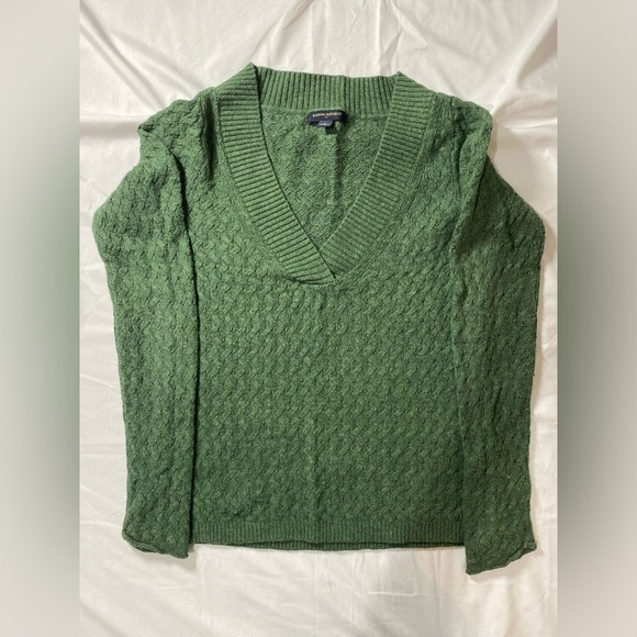 Banana Republic Green V-neck Cardigan - Picture 1 of 6